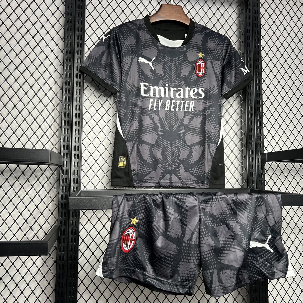 2024070712103083.jpg Kids AC Milan 2024/25 Goalkeeper Kit - Image 4