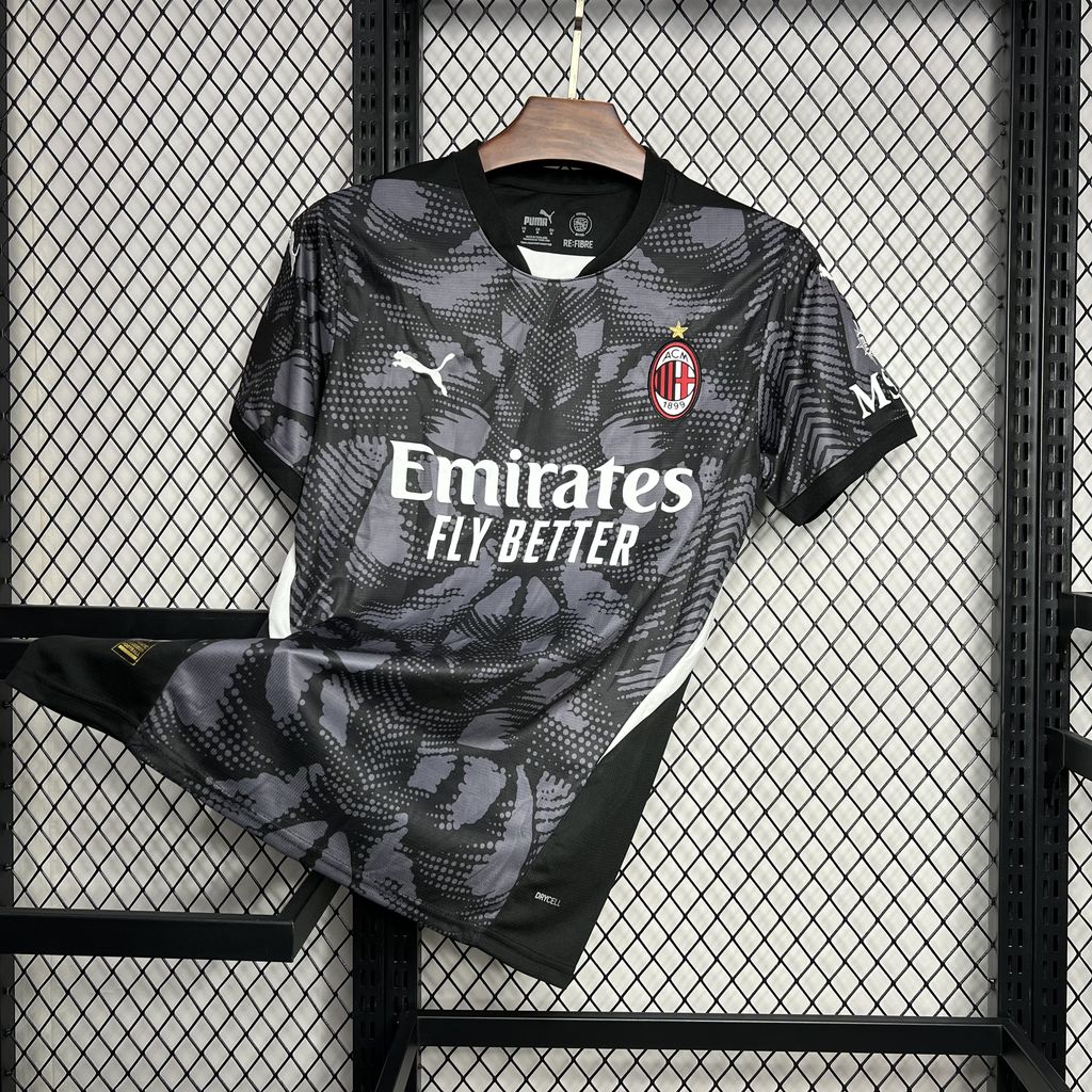 Mens AC Milan 2024/25 Goalkeeper Jersey Black