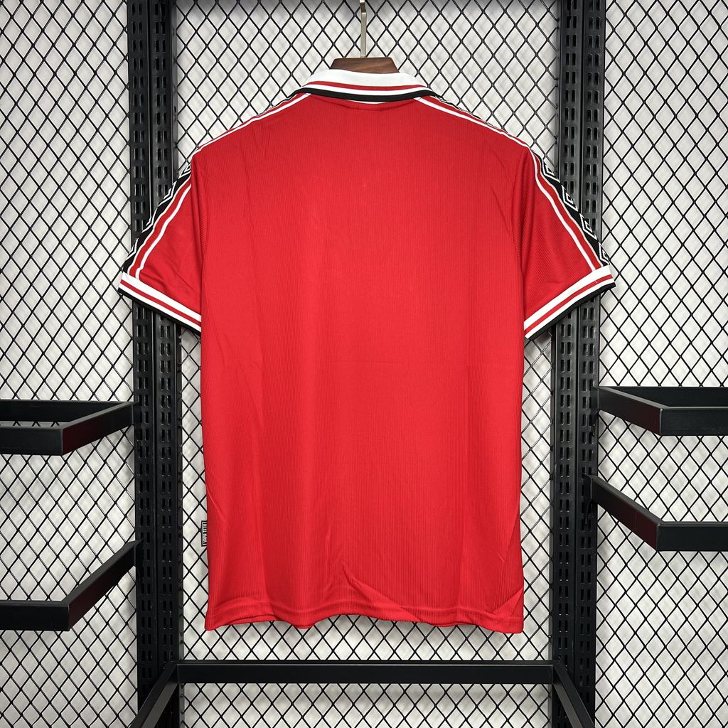 202407071226585.jpg Retro Manchester United 1998/99 Home Jersey - Image 2