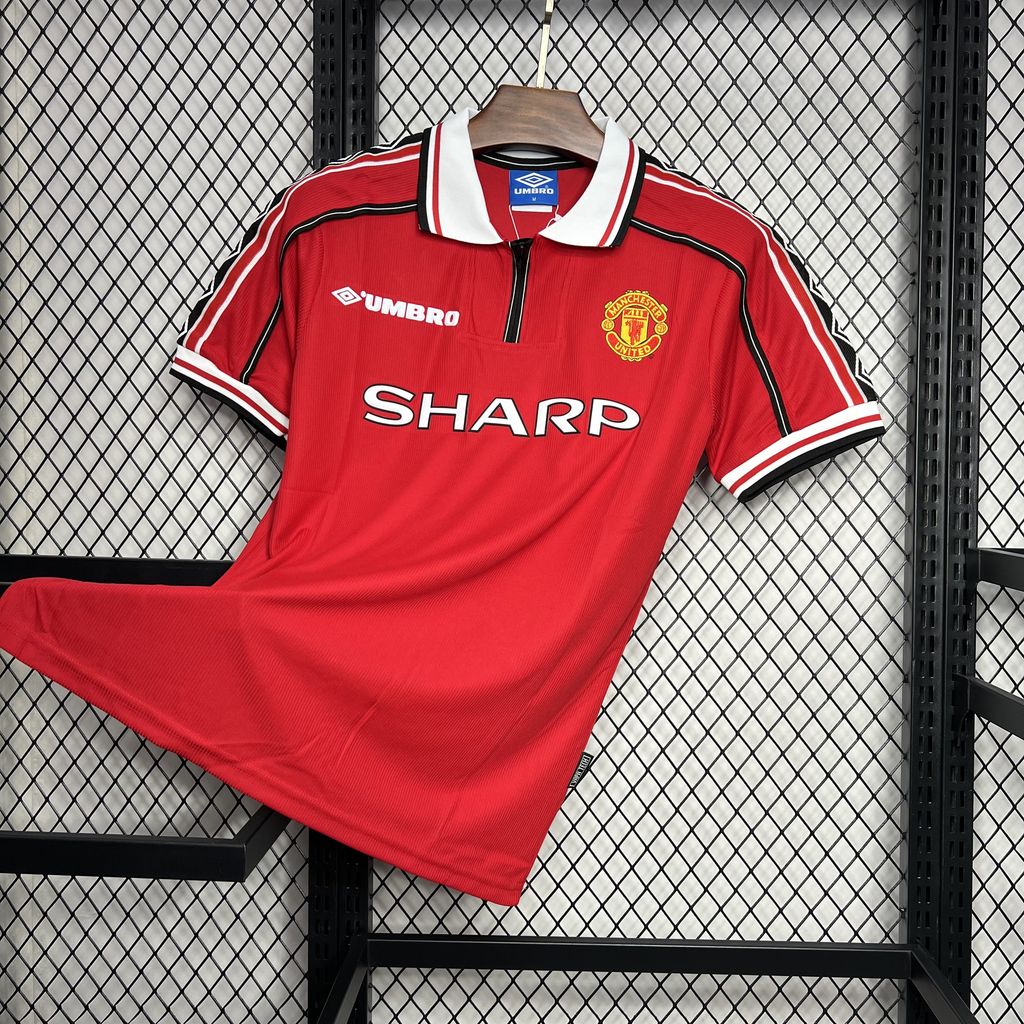 2024070712271046.jpg Retro Manchester United 1998/99 Home Jersey - Image 10