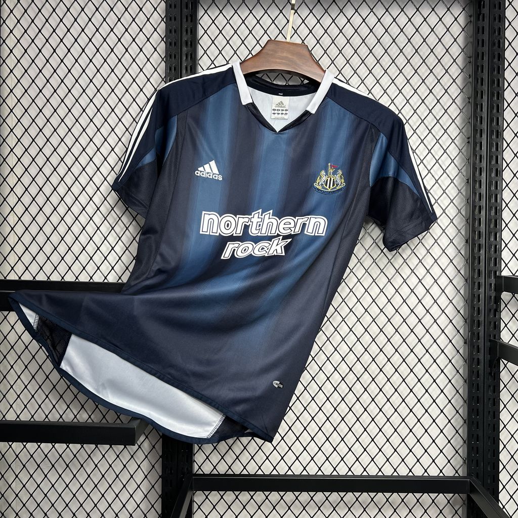 2024070713293919.jpg Retro Newcastle United 2004/06 Away Jersey - Image 9