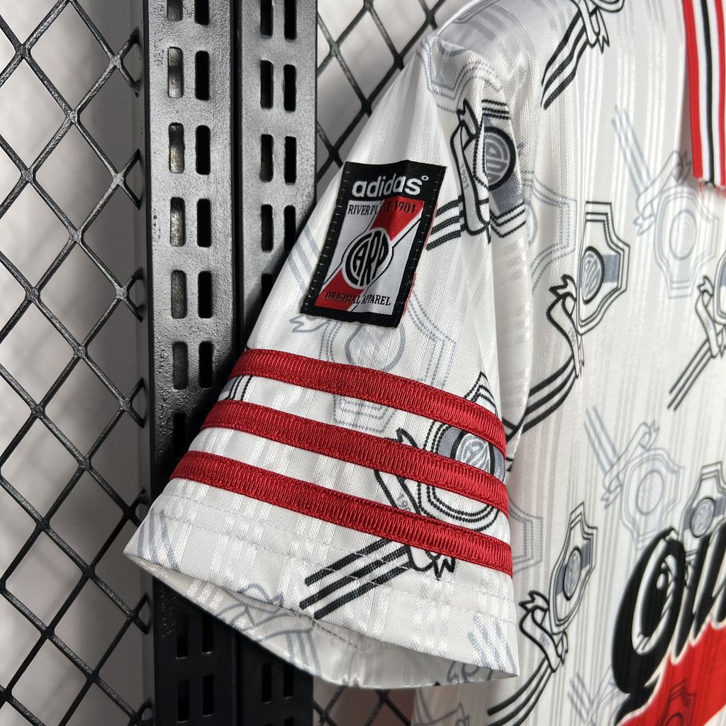 2024070713445429.jpg Retro River Plate 1996/1998 Home Jersey - Image 3