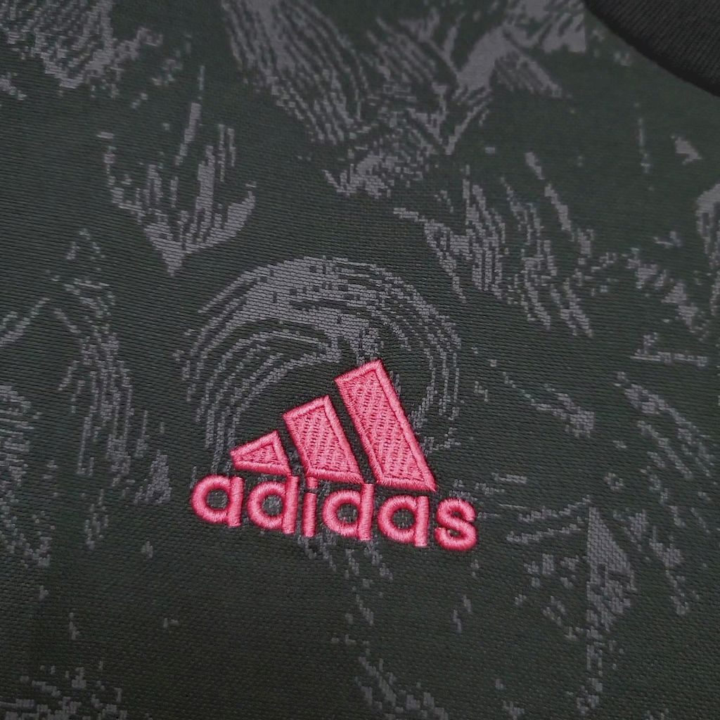 2024071218430963.jpg Retro Real Madrid 2020/21 Third Jersey - Image 9