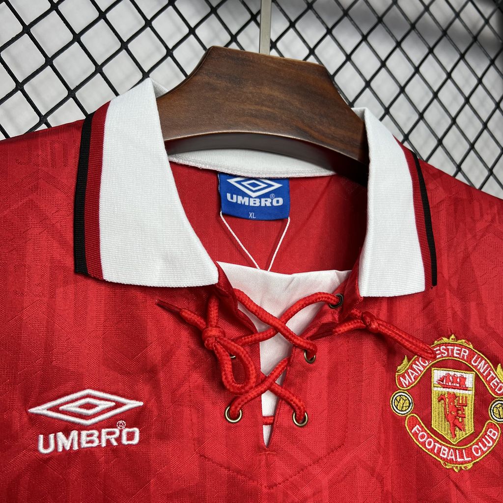 2024071221440956.jpg Retro Manchester United 1994 Home Jersey - Image 6