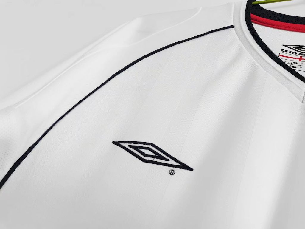 202407192112426.jpg Retro England 2001/03 Home Jersey - Image 7