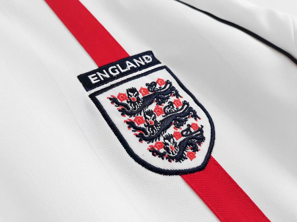 2024071921124616.jpg Retro England 2001/03 Home Jersey - Image 4