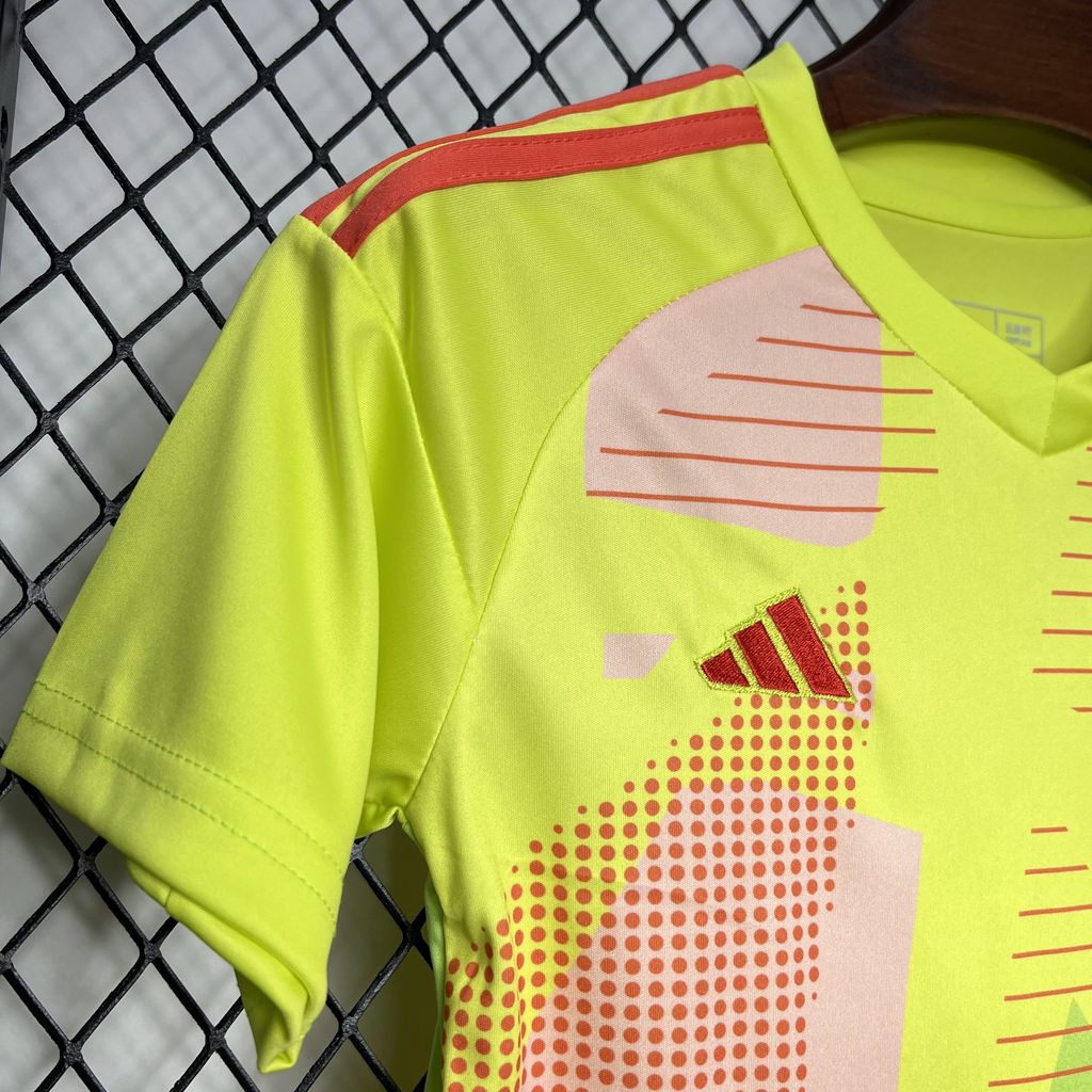 2024071921153224.jpg Kids Celtic 2024/25 Goalkeeper Kit - Image 6