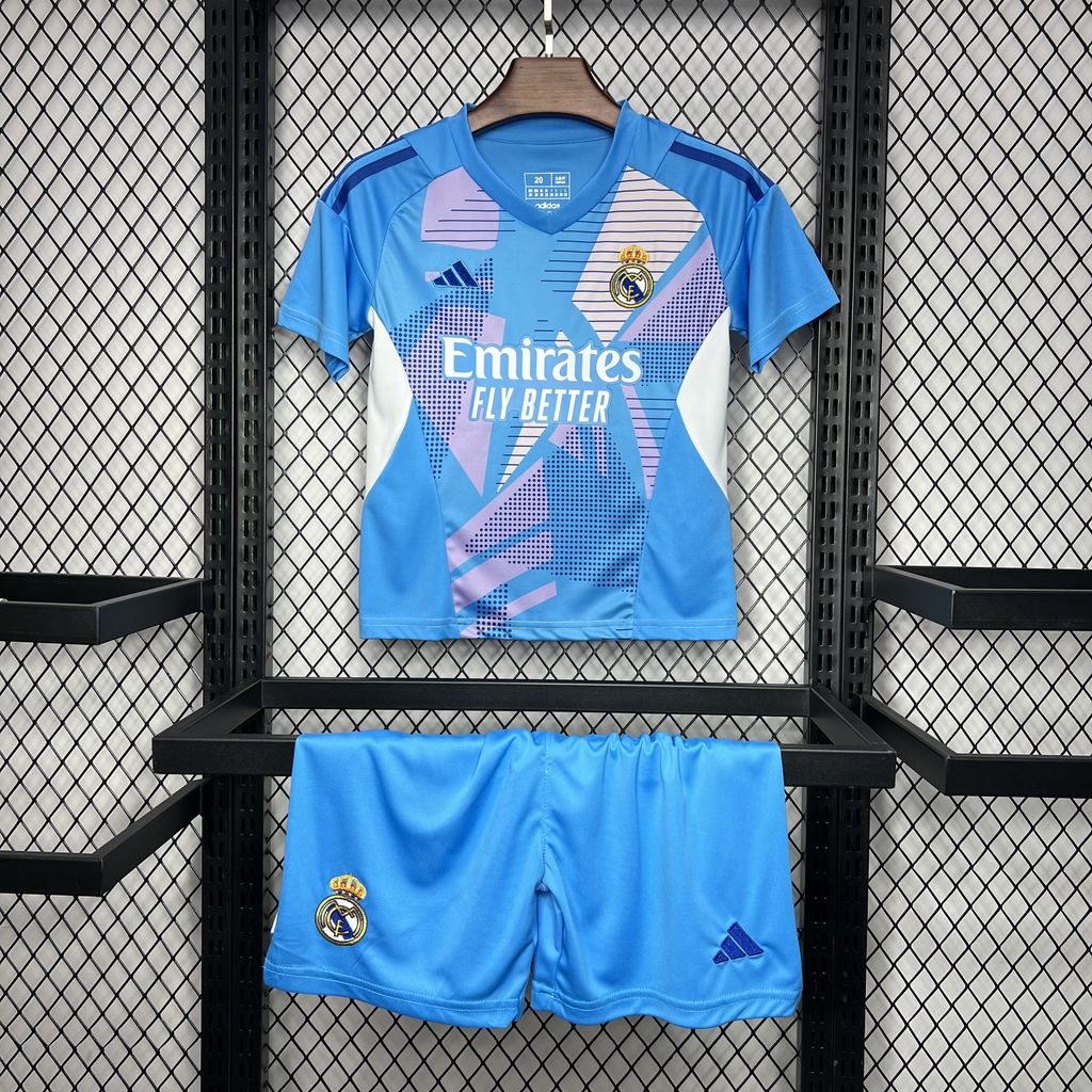 2024071921185491.jpg Kids Real Madrid 2024/25 Goalkeeper Kit - Image 1