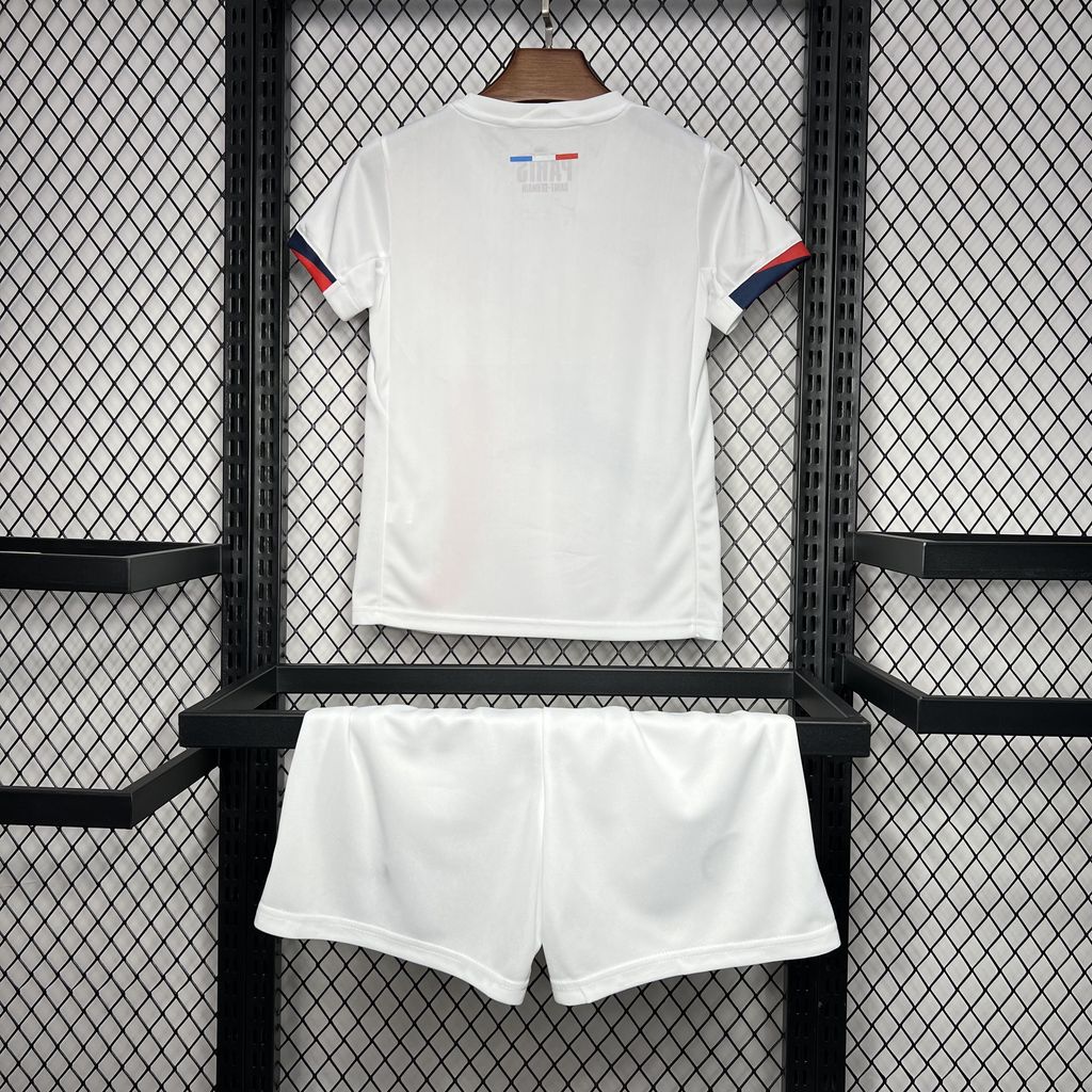 2024072021493874.jpg Kids Paris Saint-Germain 2024/25 Away Kit - Image 2