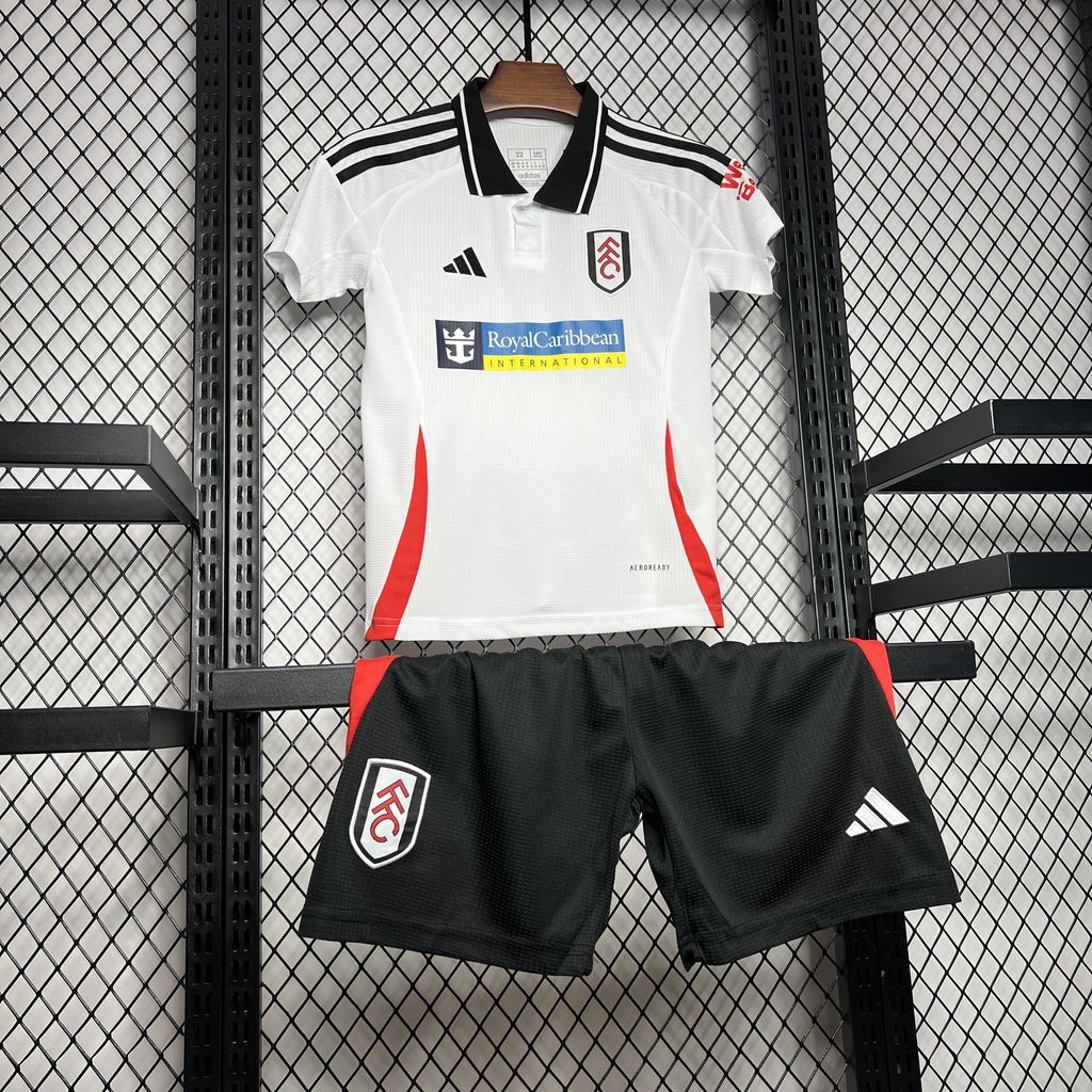 2024080418463717.jpg Kids Fulham 2024/25 Home Kit - Image 3