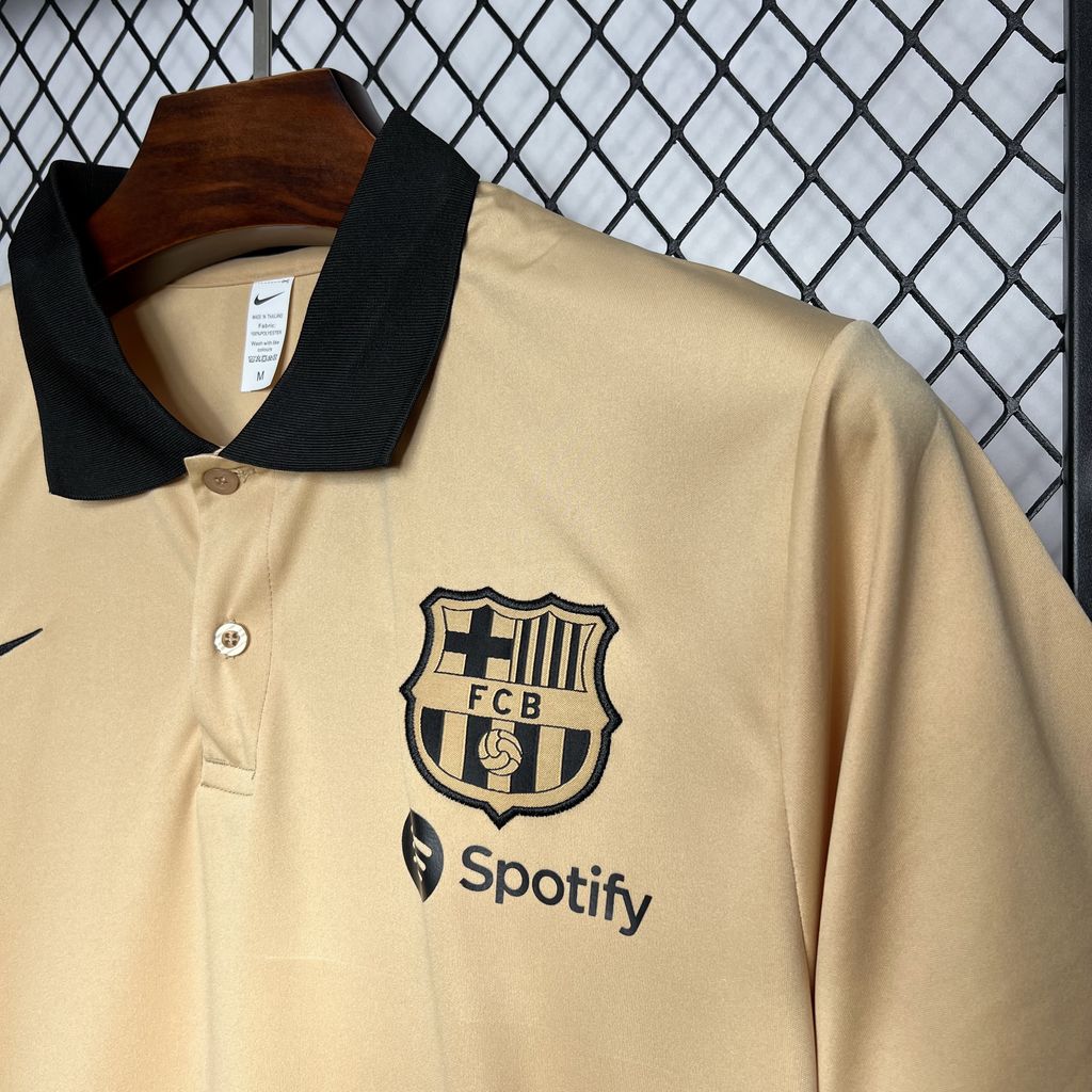 2024080712440551.jpg Mens Barcelona 2024/25 Pre-Match Jersey - Image 3