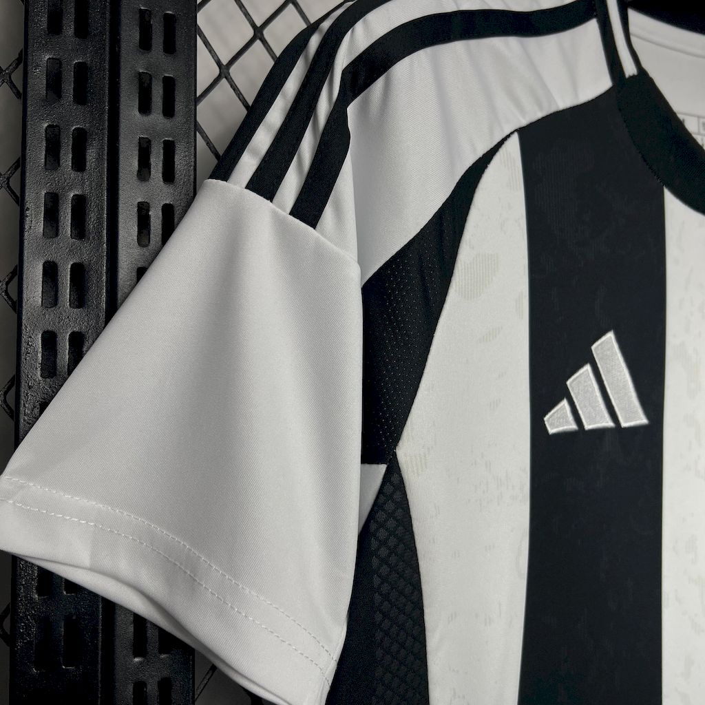 2024080809183462.jpg Mens Juventus 2024/25 Home Jersey - Image 6