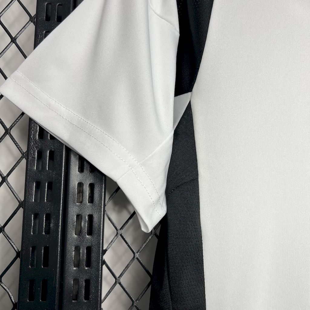 2024080809184694.jpg Mens Juventus 2024/25 Home Jersey - Image 3