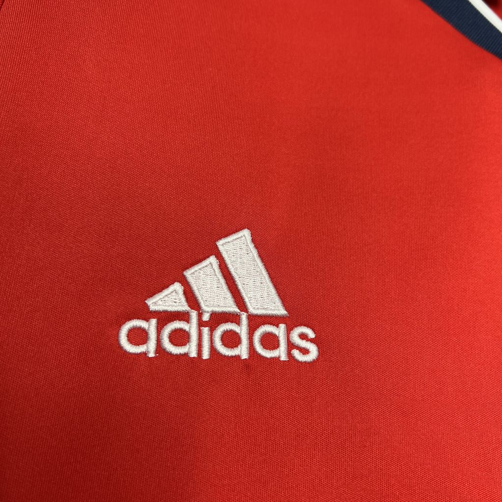 2024081213101235.jpg Retro Bayern Munich 2000/01 Home Jersey - Image 5