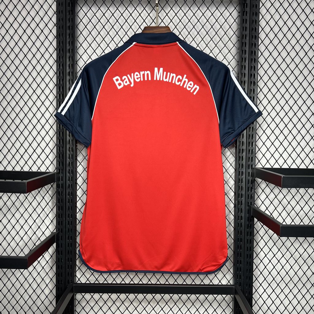 2024081213101761.jpg Retro Bayern Munich 2000/01 Home Jersey - Image 2