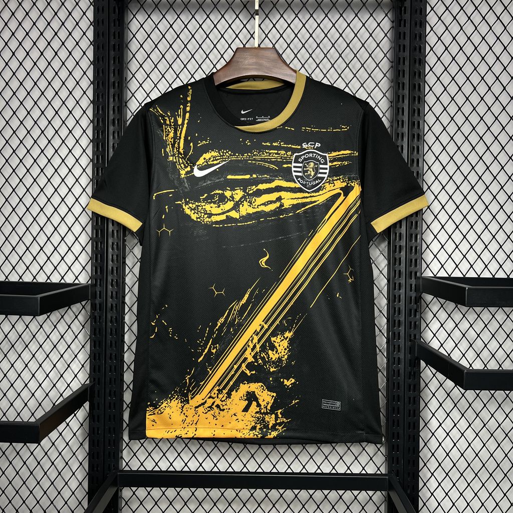 2024081213133796.jpg Mens Sporting CP 2024/25 Pre-match Jersey - Image 3
