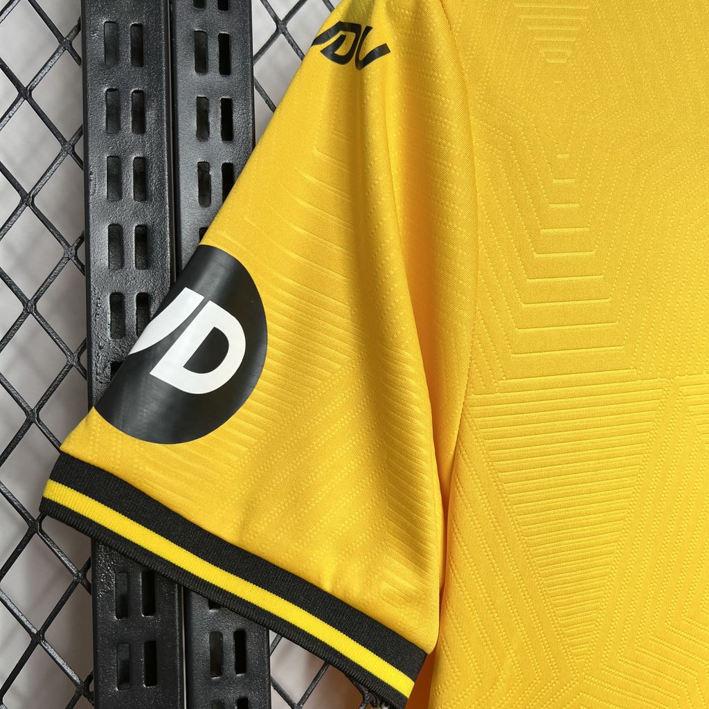 2024081213142814.jpg Mens Wolves 2024/25 Home Jersey - Image 3