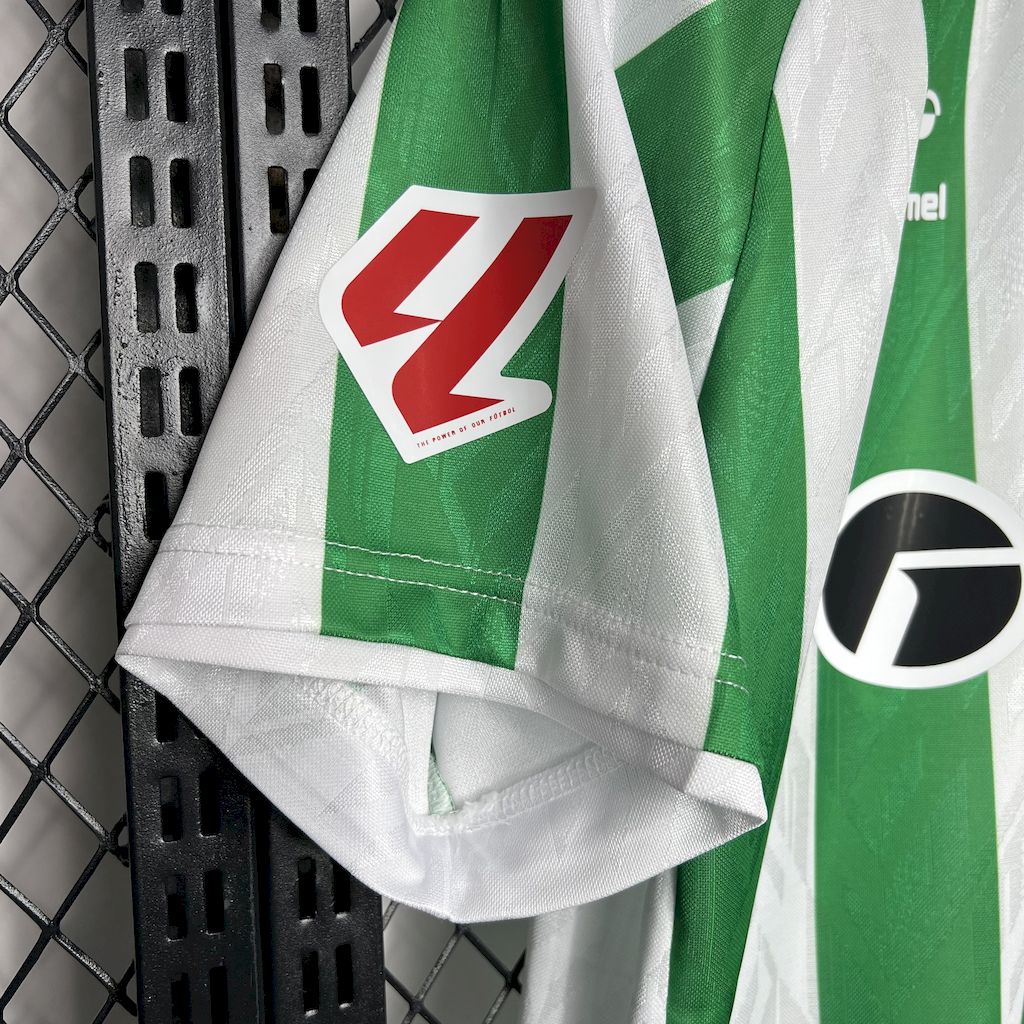 2024081415341028.jpg Mens Real Betis 2024/25 With Sponsors And Patch Home Jersey - Image 10