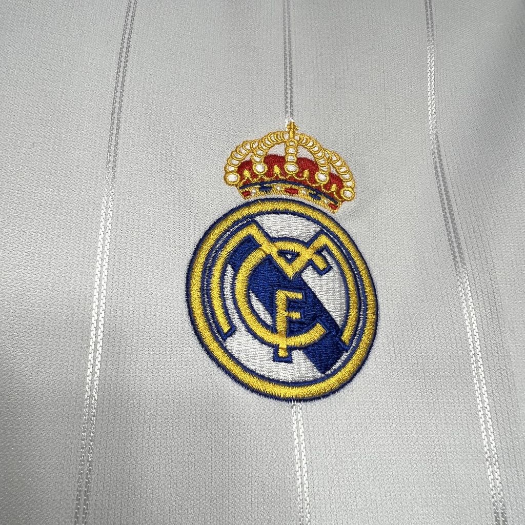 2024081621352072.jpg Retro Real Madrid 2012/13 Home Jersey - Image 5