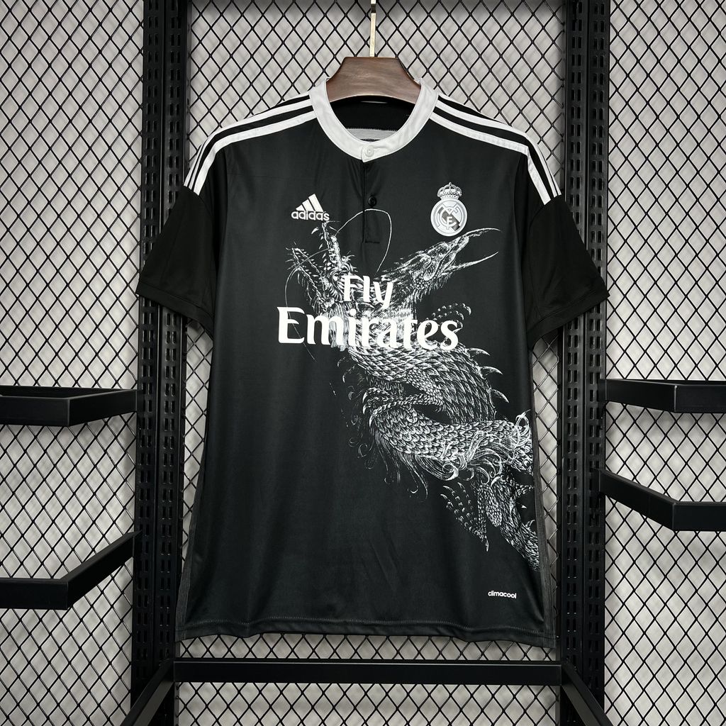 2024081621352799.jpg Retro Real Madrid 2014/15 Third Jersey - Image 7