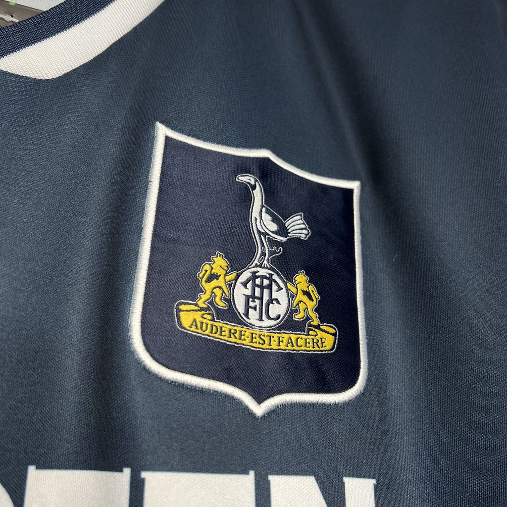 2024081621363852.jpg Retro Tottenham Hotspur 1994/95 Away Jersey - Image 4
