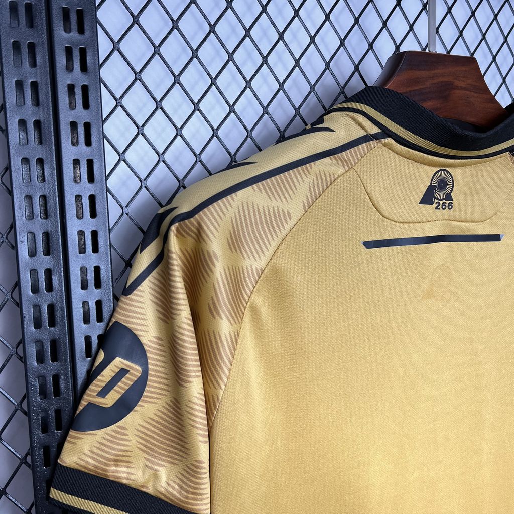 2024081621373169.jpg Mens Wrexham 2024/25 Away Jersey - Image 3