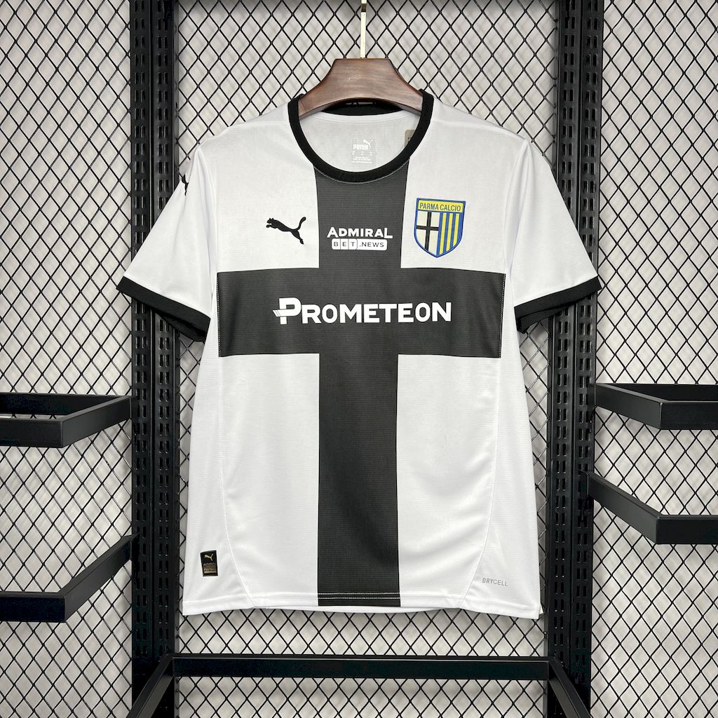 2024082916083299.jpg Mens Parma Calcio 2024/25 Home Jersey - Image 7