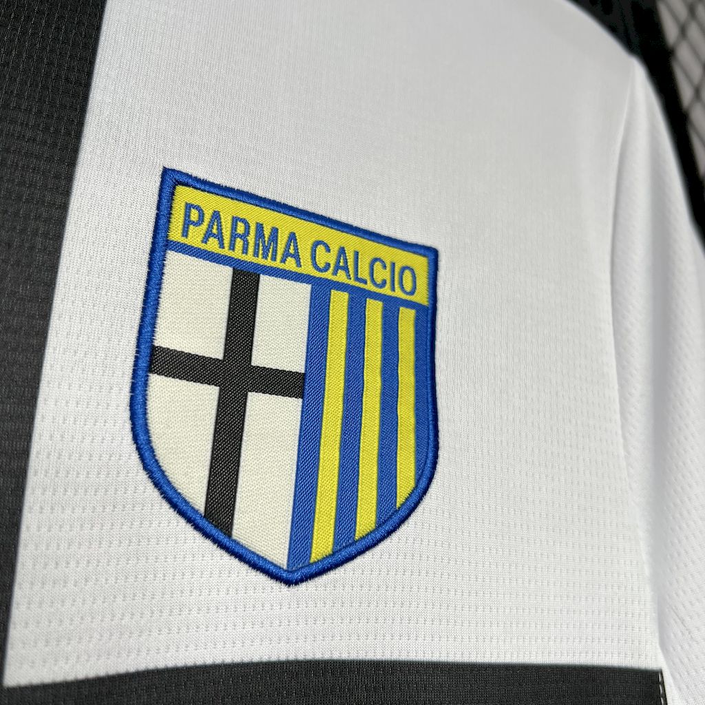 2024082916083688.jpg Mens Parma Calcio 2024/25 Home Jersey - Image 4