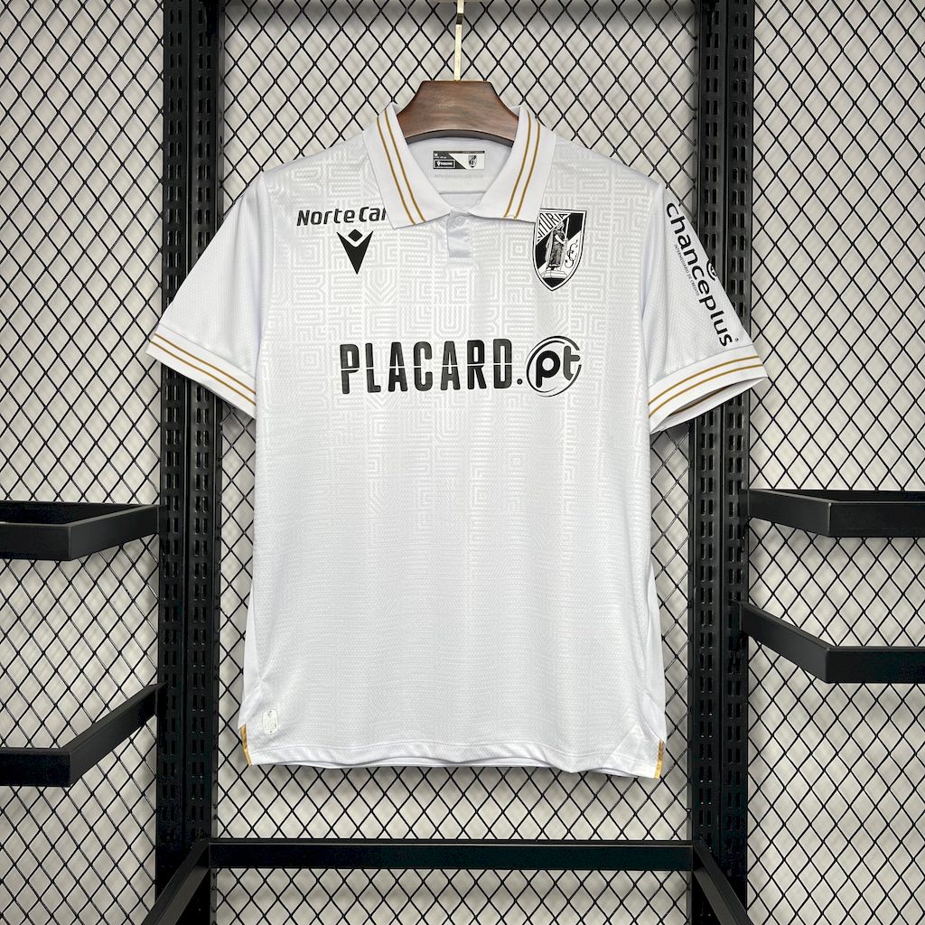 202409011948105.jpg Mens Vitoria de Guimaraes 2024/25 Home Jersey - Image 11