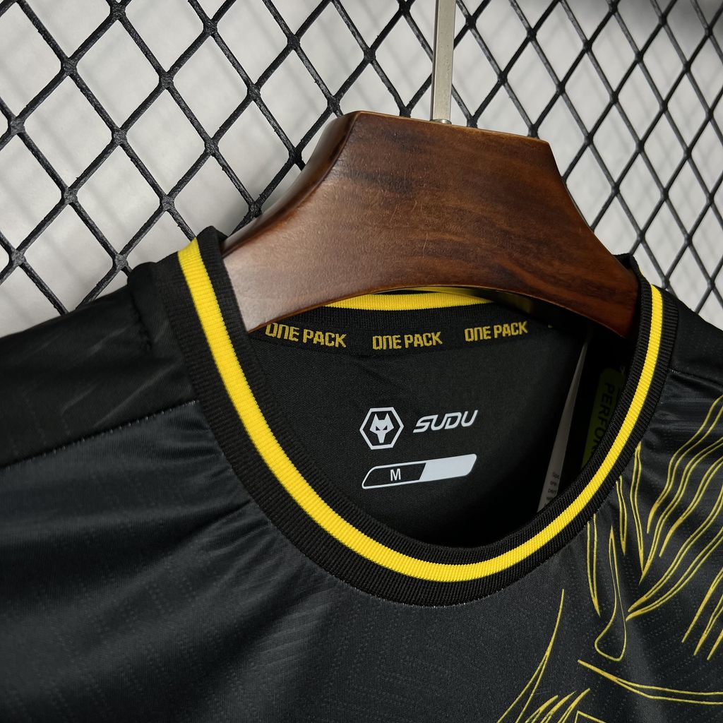 2024090821421257.jpg Mens Wolves 2024/25 Away Jersey - Image 6