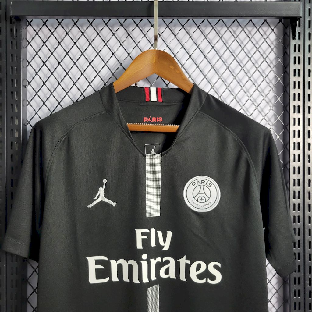 2024091217523661.jpg Retro Paris Saint-Germain 2018/19 Third Jersey - Image 6