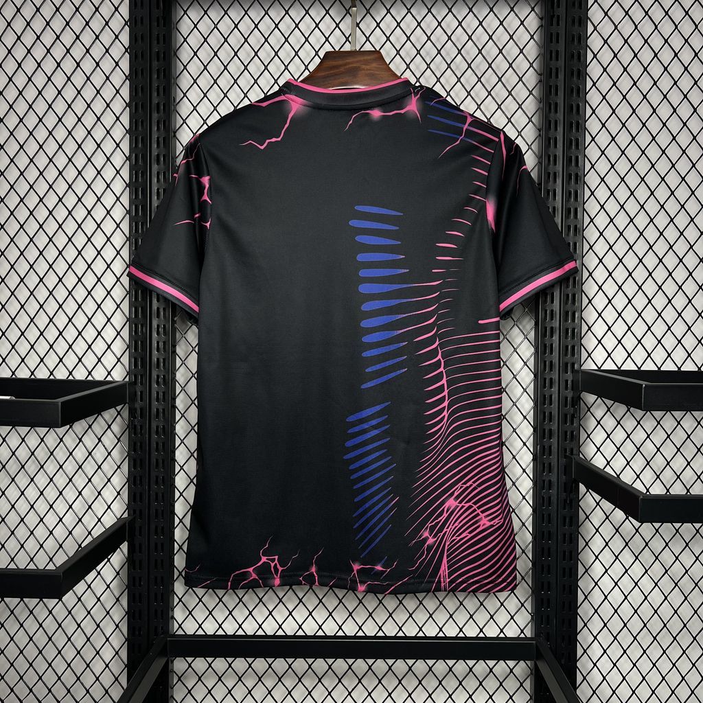 2024091409310814.jpg Mens Real Madrid 2024/25 Special Edition Purple Jersey - Image 2