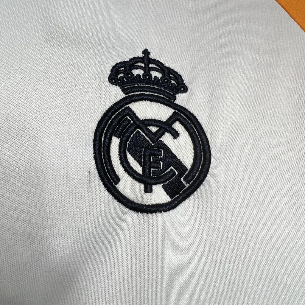 2024091409405769.jpg Mens Real Madrid 2024/25 Pre-match Jersey - Image 5