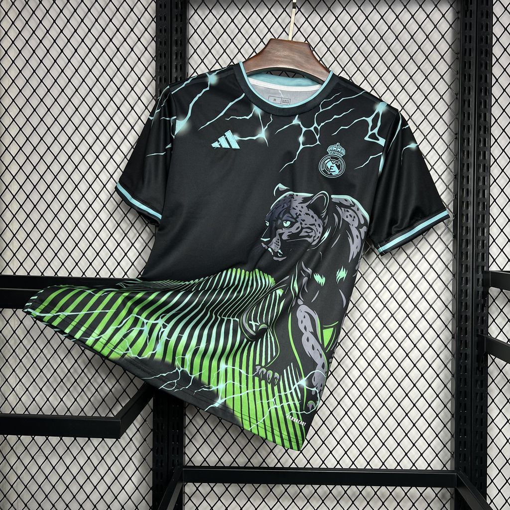 2024091409411128.jpg Mens Real Madrid 2024/25 Special Edition Black and green Jersey - Image 1