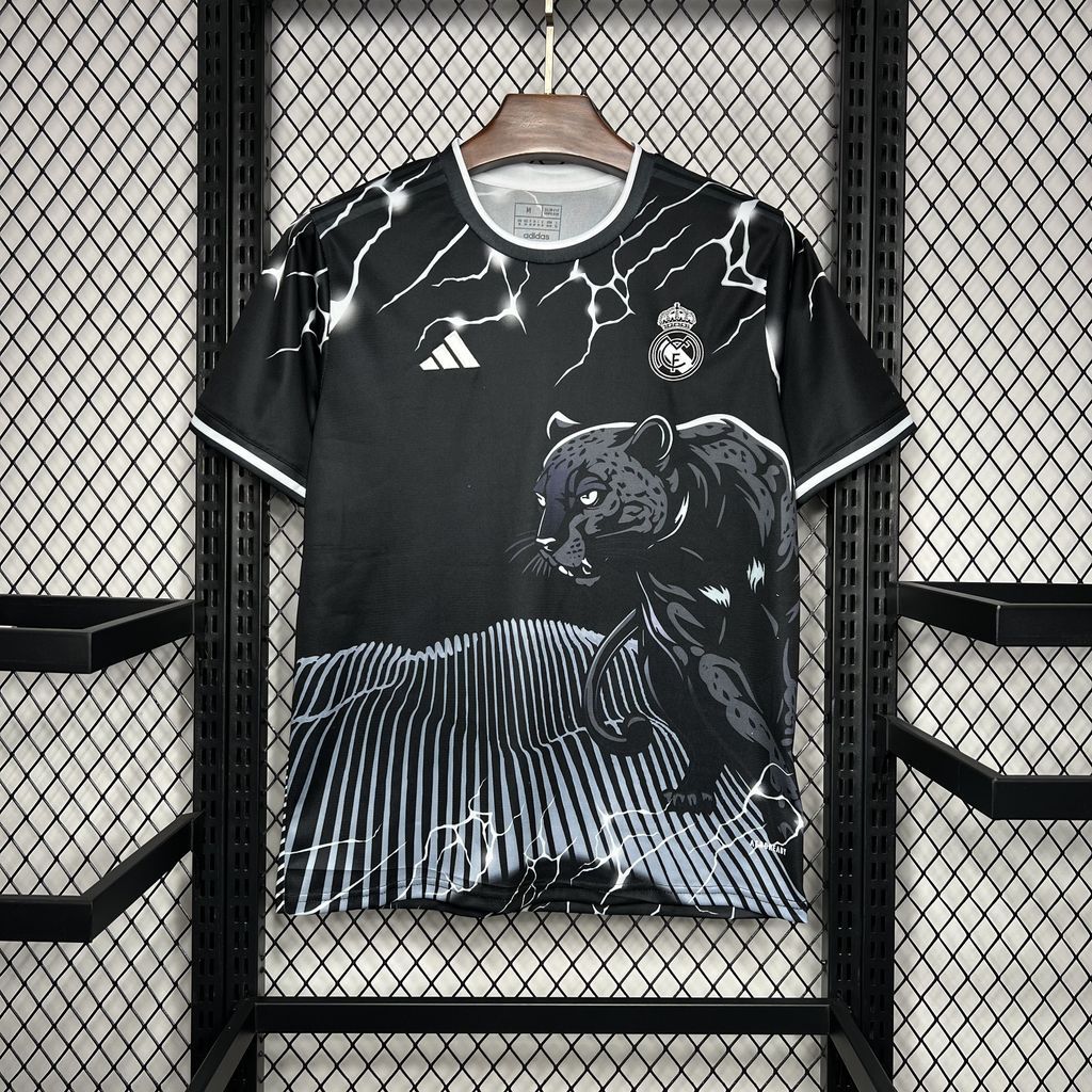 2024091409411417.jpg Mens Real Madrid 2024/25 Special Edition Black Jersey - Image 7