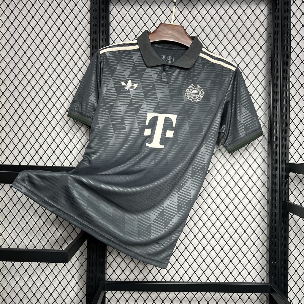 2024091411062974.jpg Mens Bayern Munich 2024/25 Oktoberfest Jersey - Image 1