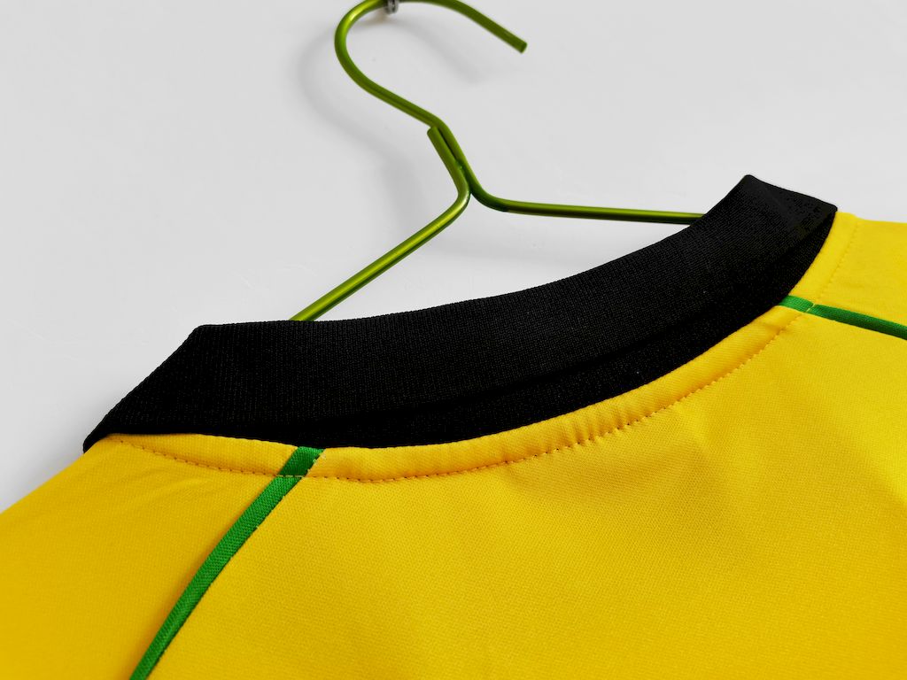 2024091521035823.jpg Retro Jamaica 1998 Home Jersey - Image 9