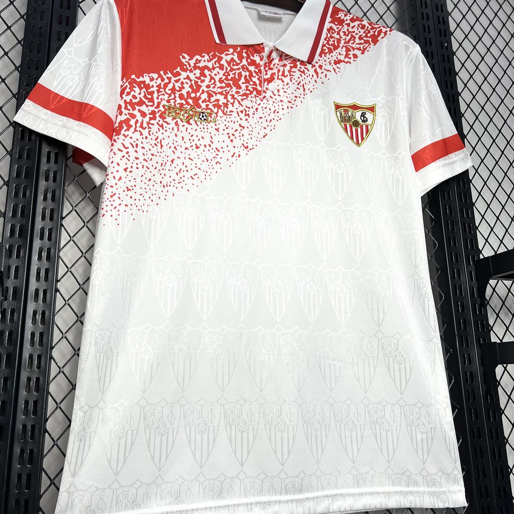 2024092319355555.jpg Retro Sevilla FC 1993/94 Home Jersey - Image 4