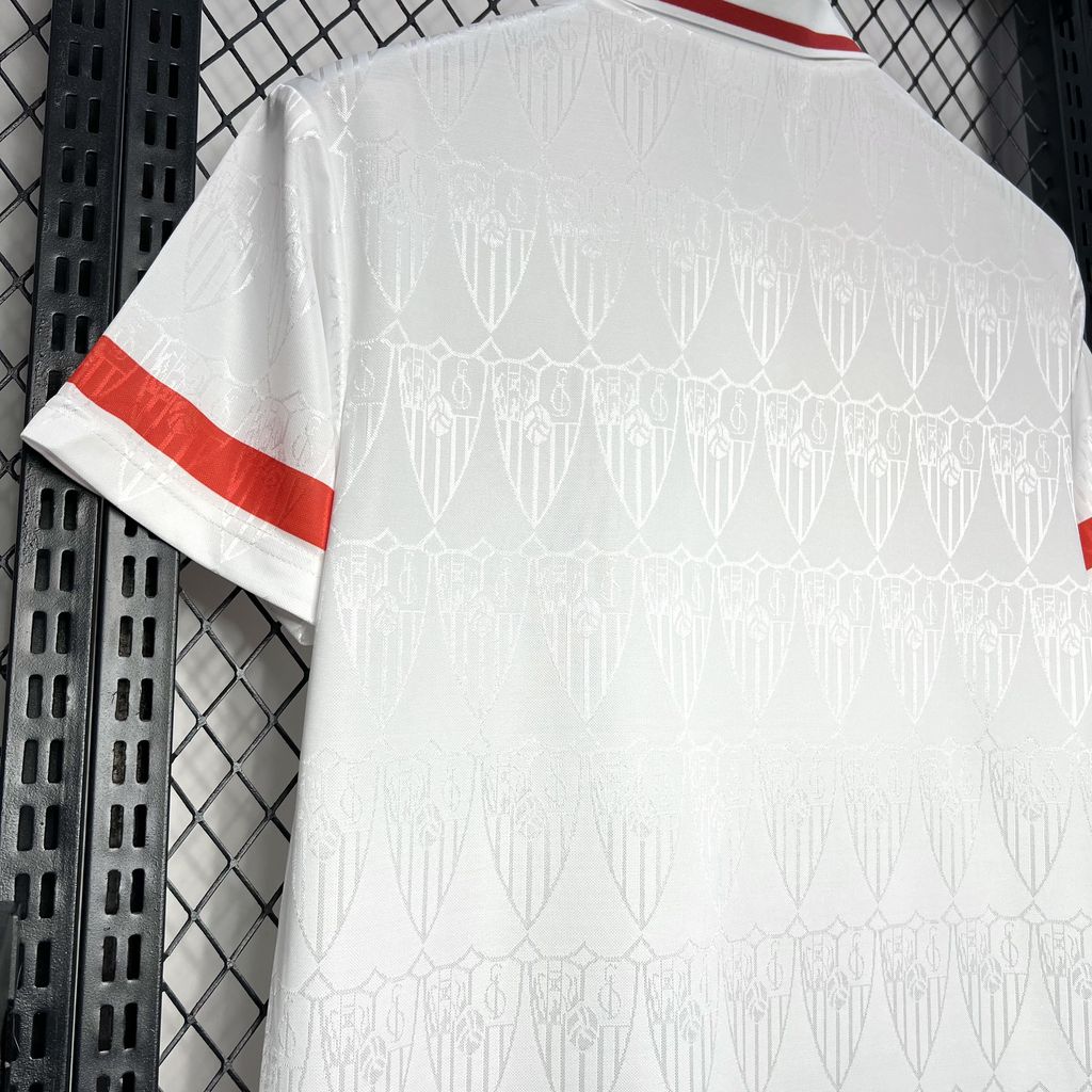 2024092319355948.jpg Retro Sevilla FC 1993/94 Home Jersey - Image 3
