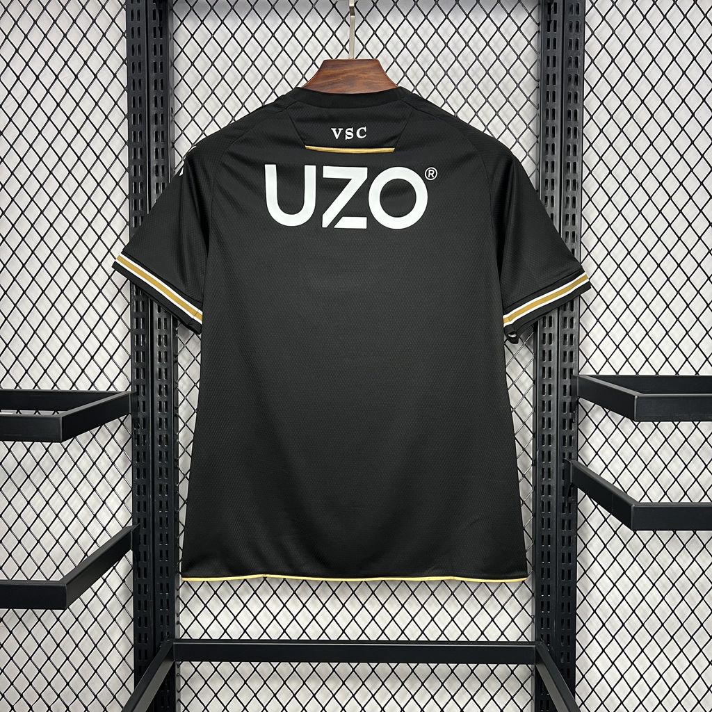 2024092914214171.jpg Mens Vitoria de Guimaraes 2024/25 Away Jersey - Image 2