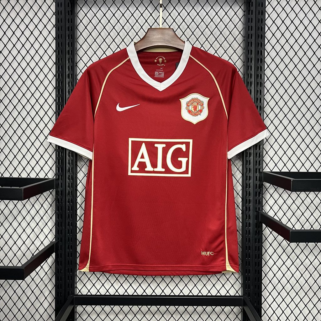 2024092914313446.jpg Retro Manchester United 2006/07 Home Jersey - Image 7