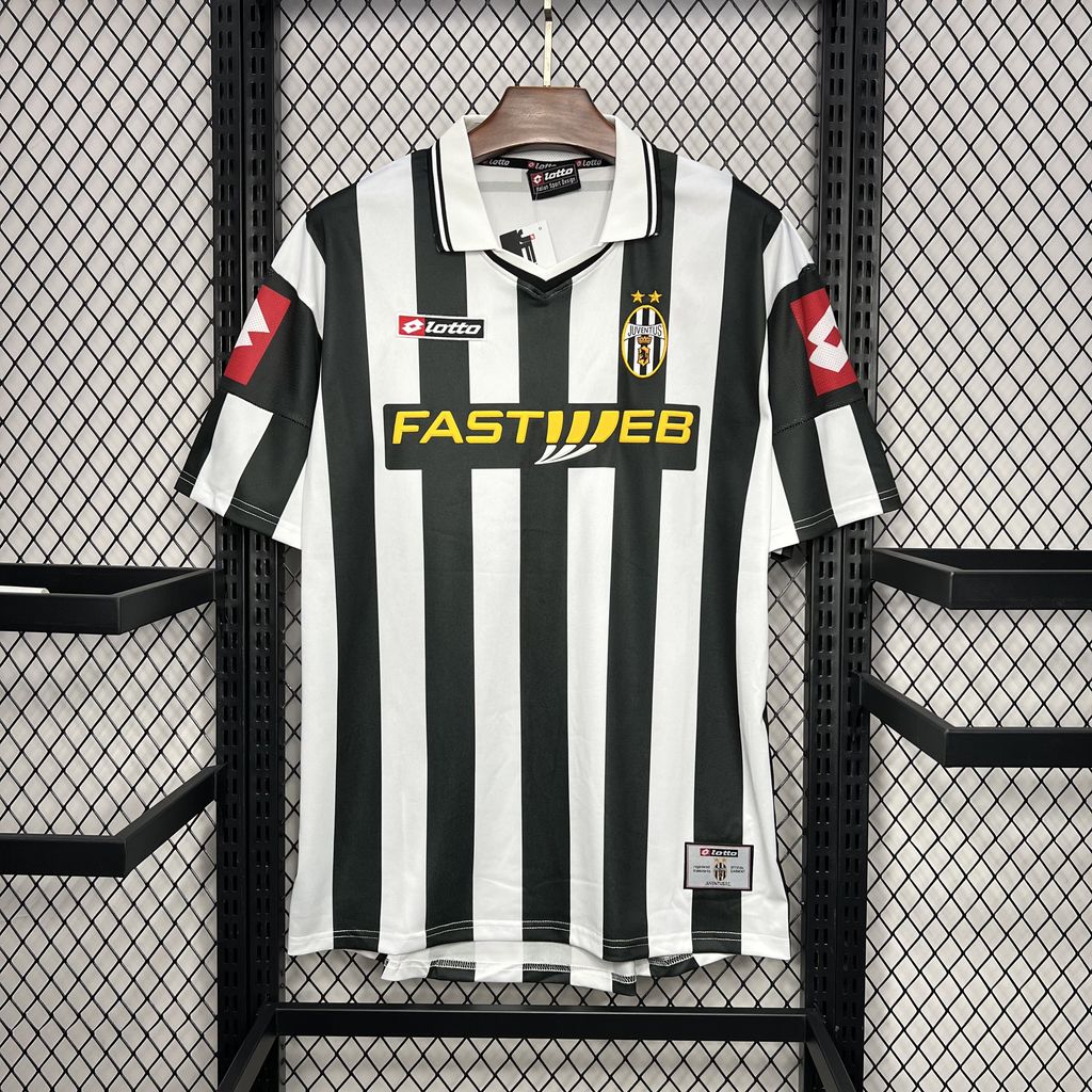 2024092914321684.jpg Retro Juventus 2001/02 Home Jersey - Image 8