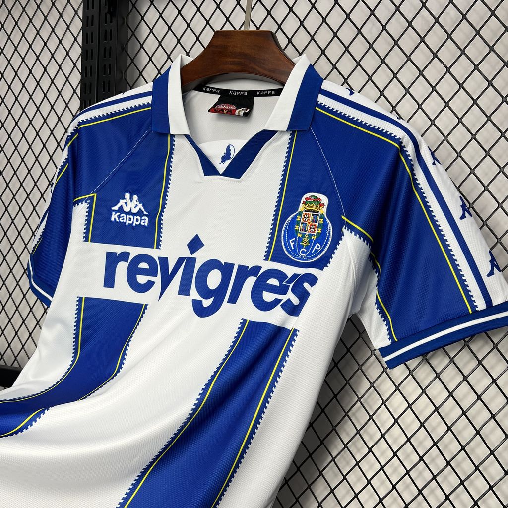 2024092914381155.jpg Retro FC Porto 1997/99 Home Jersey - Image 4