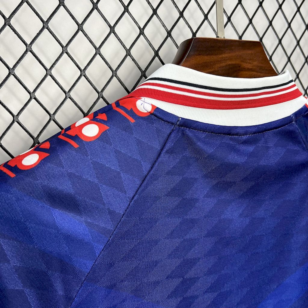 2024100520283379.jpg Retro Universidad De Chile 1996 Home Jersey - Image 8
