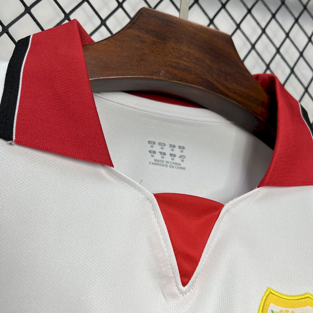 202410131843034.jpg Retro Rayo Vallecano 2001/02 Home Jersey - Image 6