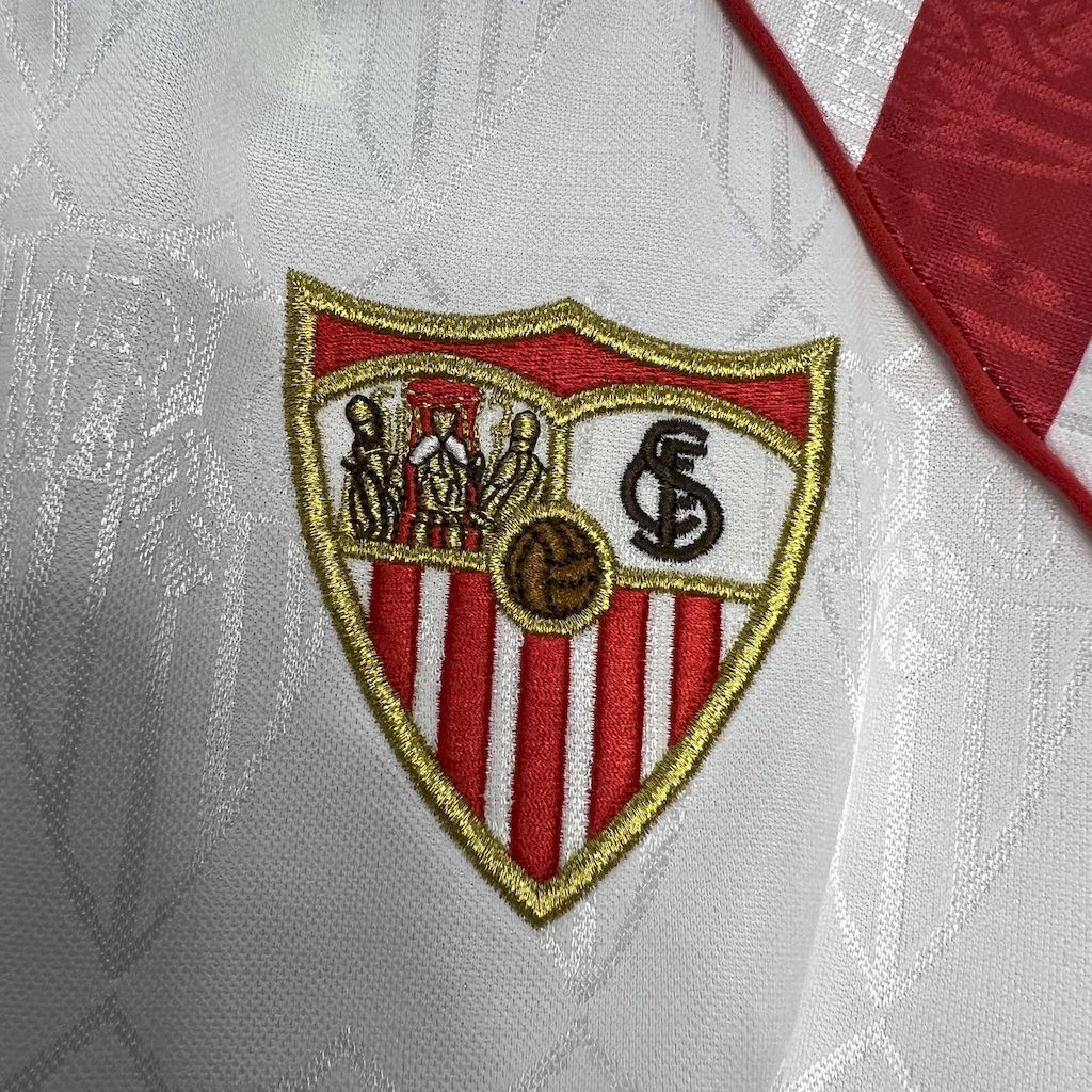 2024101318432178.jpg Retro Sevilla FC 1992/93 Home Jersey - Image 6