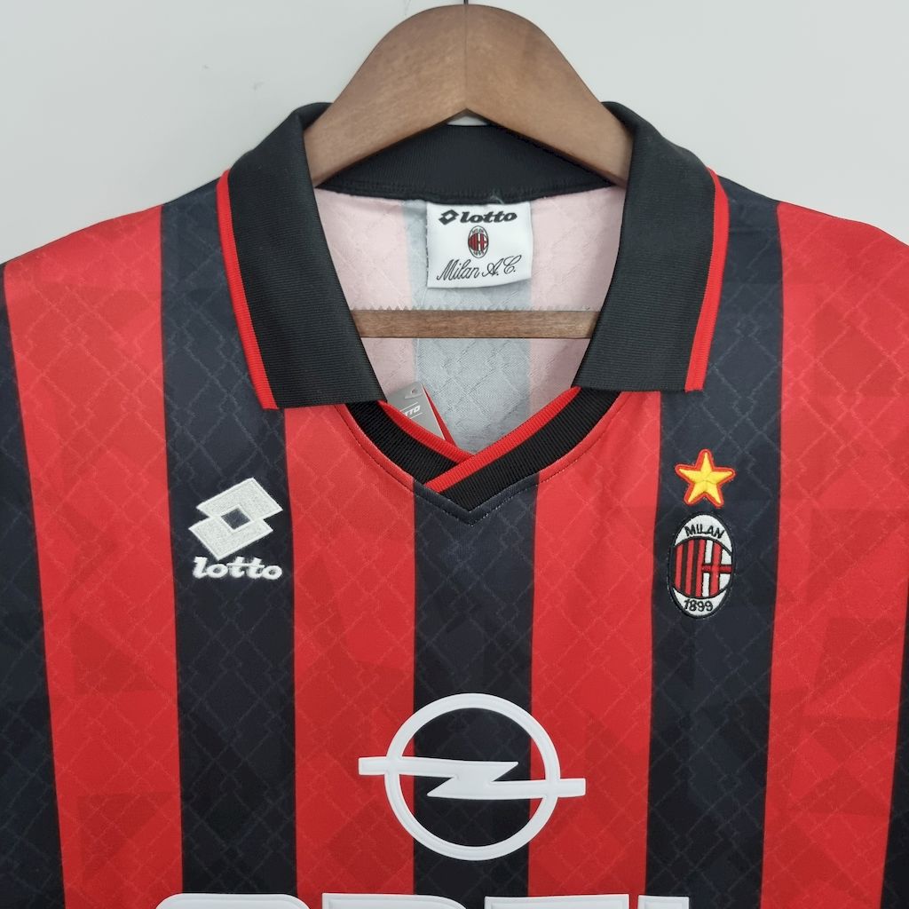 2024101708564314.jpg Retro AC Milan 1995/96 Home Jersey - Image 6