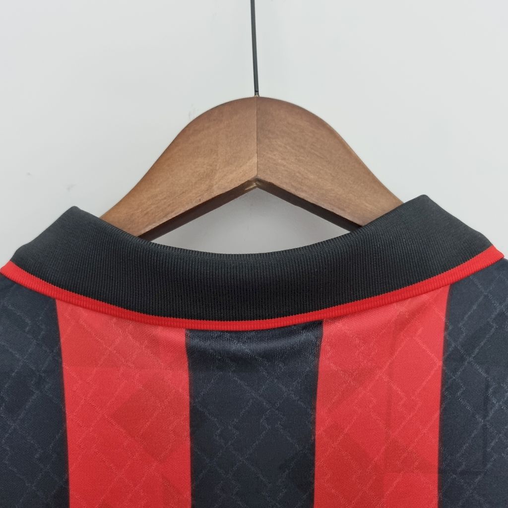 2024101708565963.jpg Retro AC Milan 1995/96 Home Jersey - Image 3