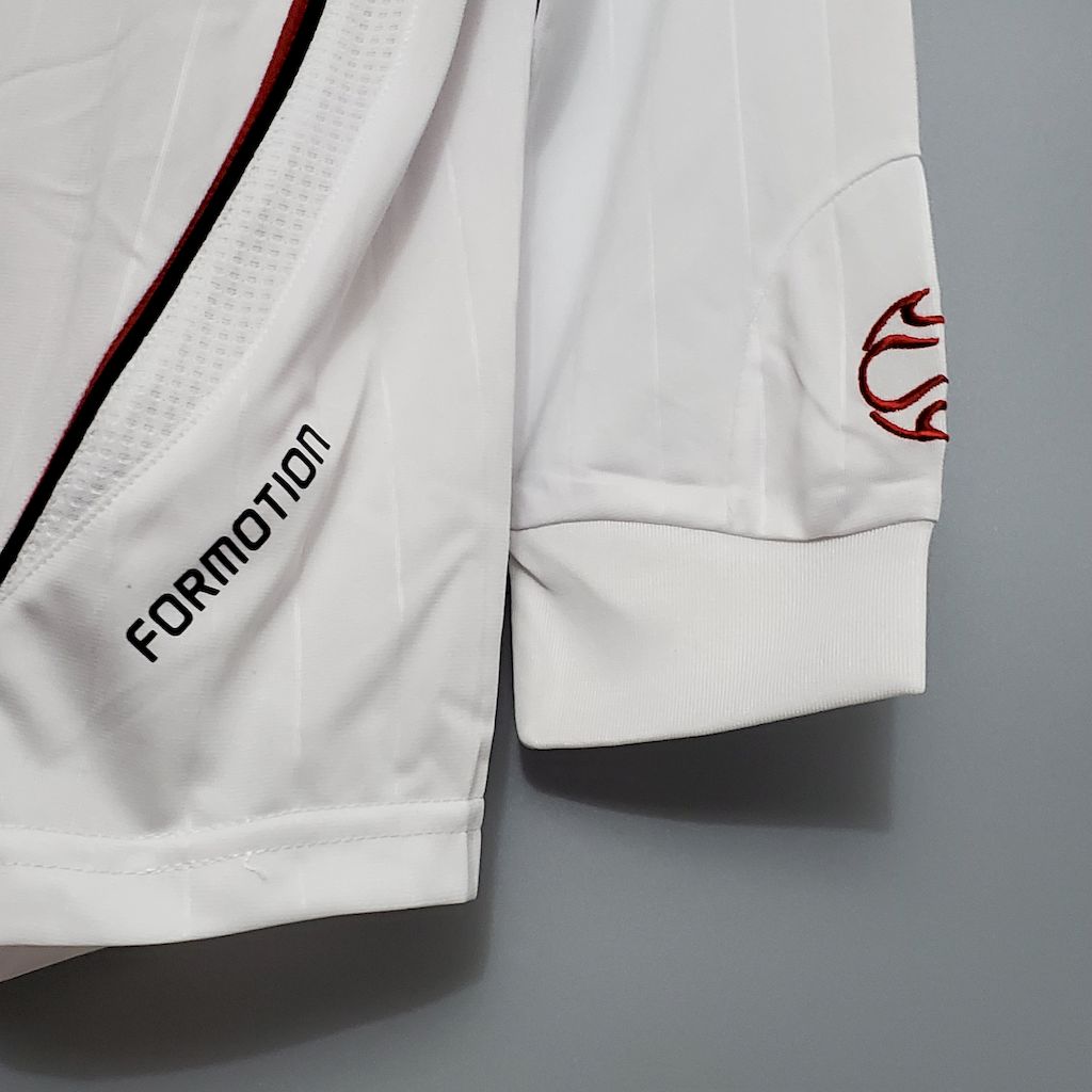 2024101708590714.jpg Retro AC Milan 2006/07 Away Long Sleeve Jersey - Image 8