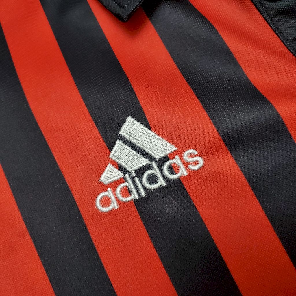 2024101709050917.jpg Retro AC Milan 1999/00 Home Jersey - Image 6